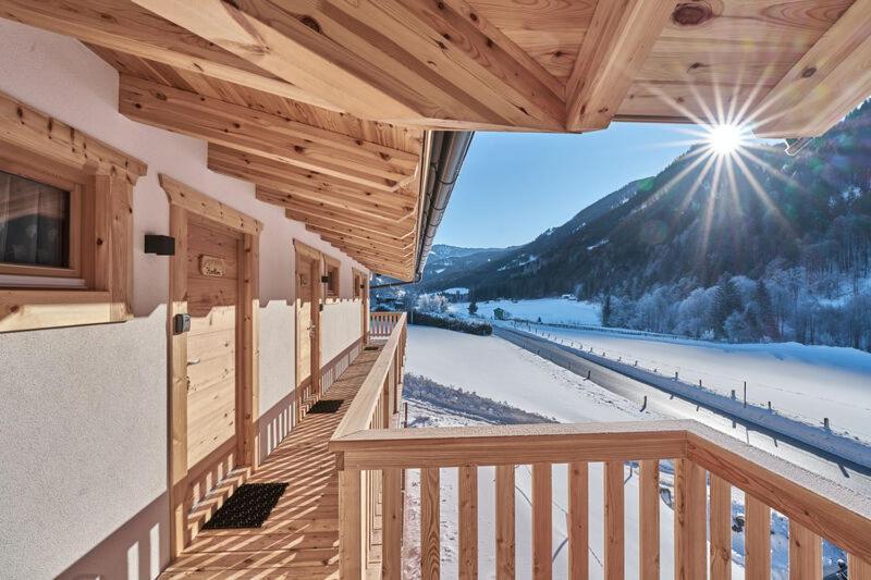 Naturparkresort Xeis Natur Apartments Johnsbach Kültér fotó